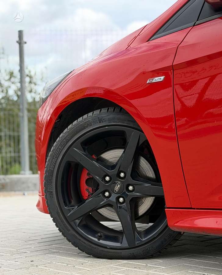 Ford Focus, 2.0 l., hatchback