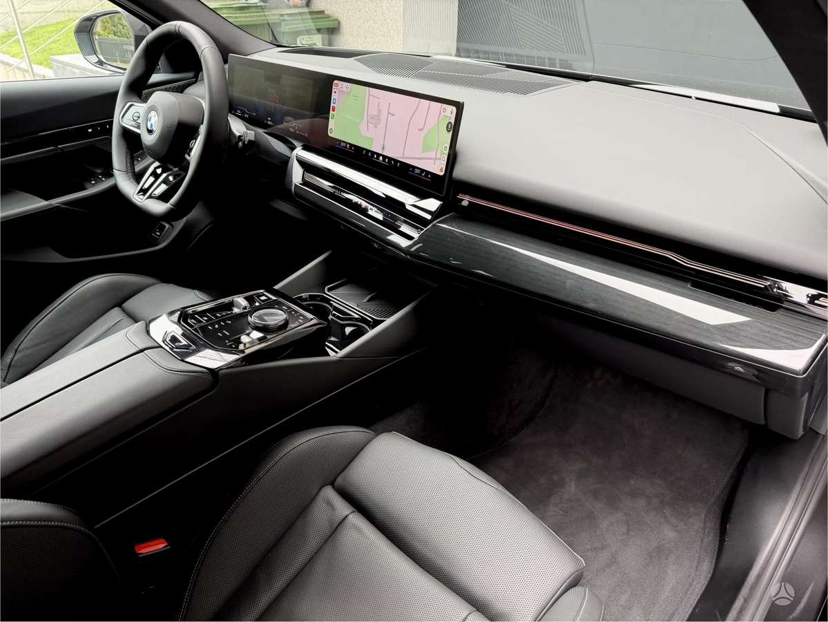 BMW 540, 3.0 l., universalas