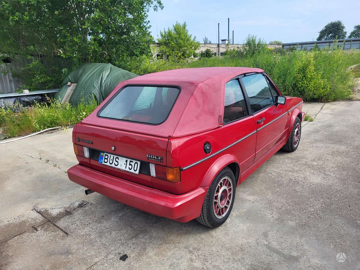 Volkswagen Golf - 3