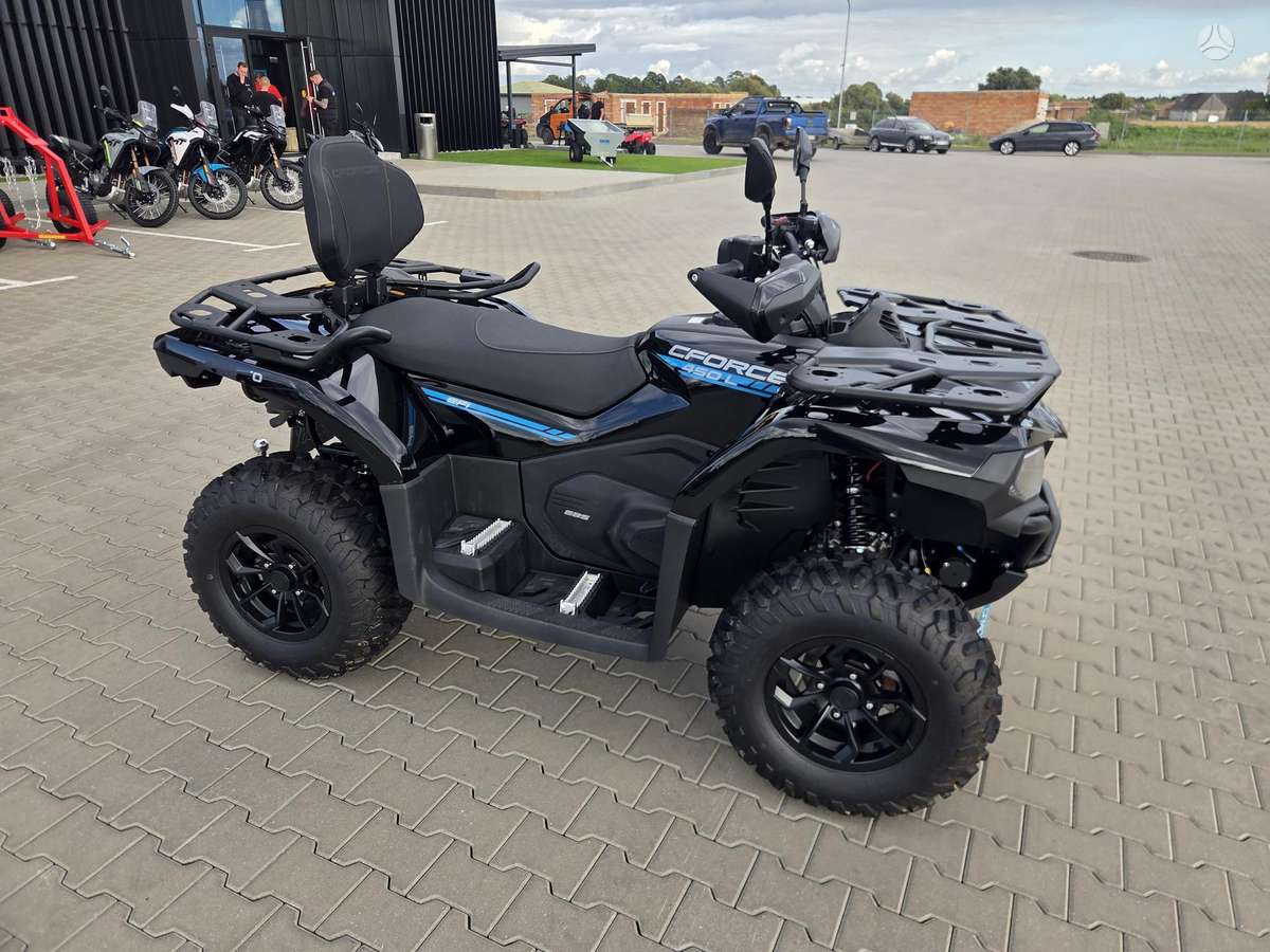 CFMOTO CFORCE 450L, keturračiai