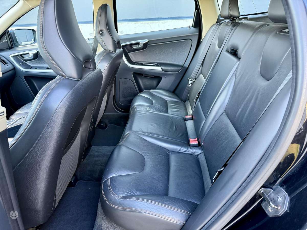Volvo XC60 - 9