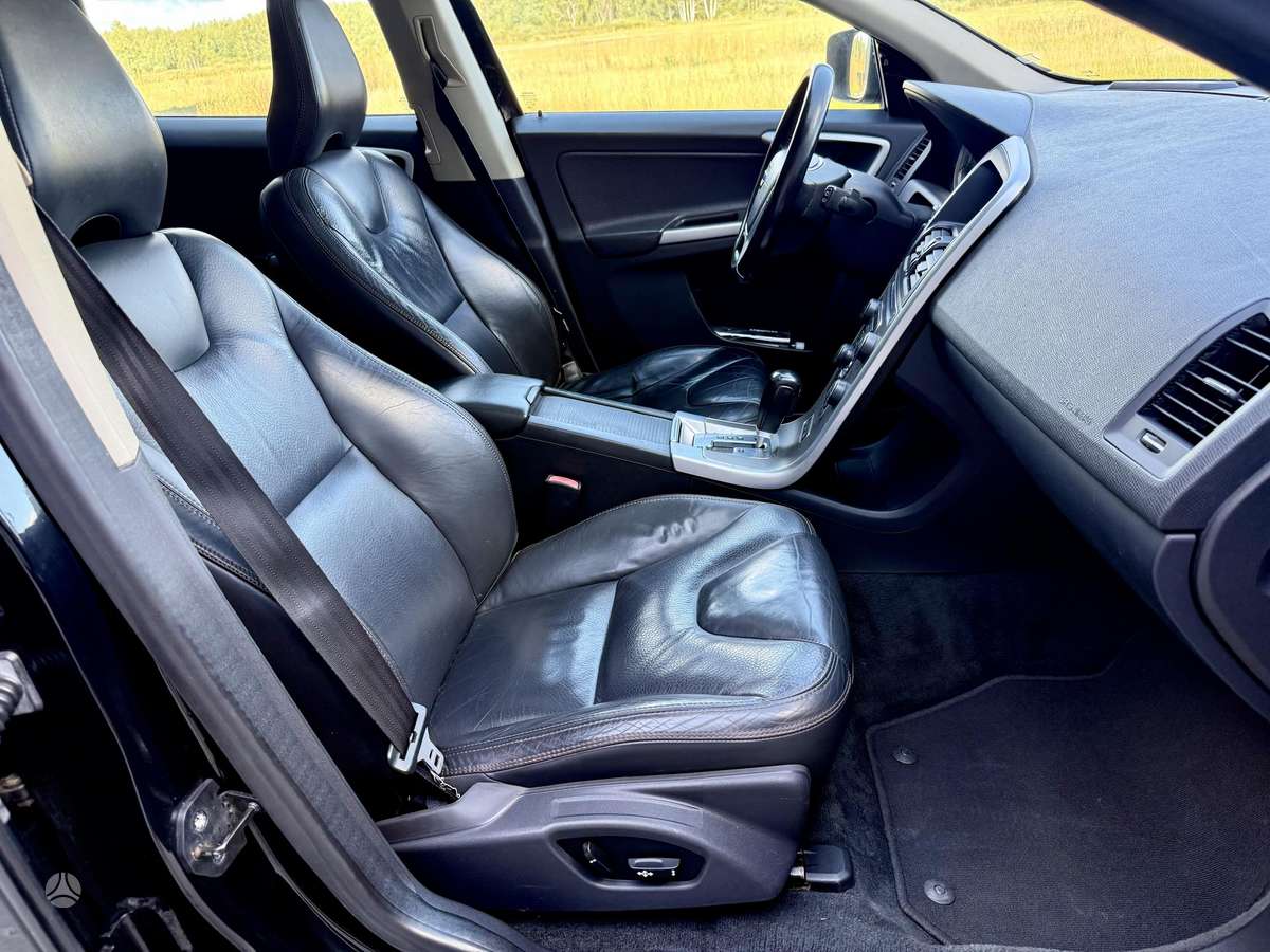 Volvo XC60 - 11