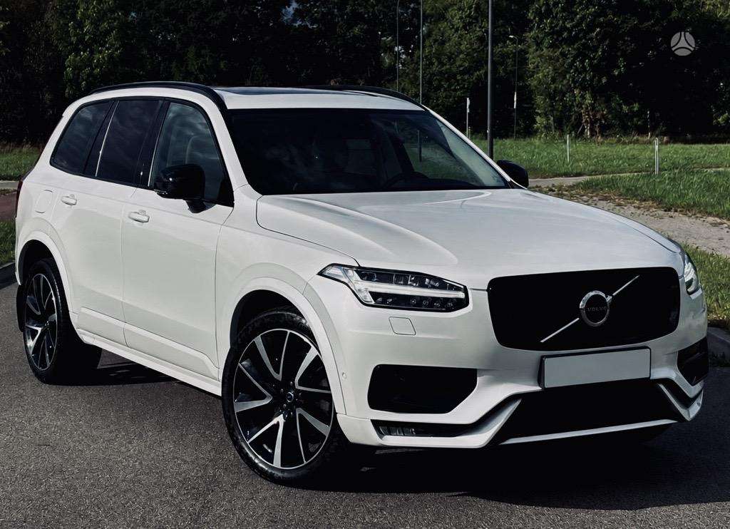 Volvo XC90 - 1