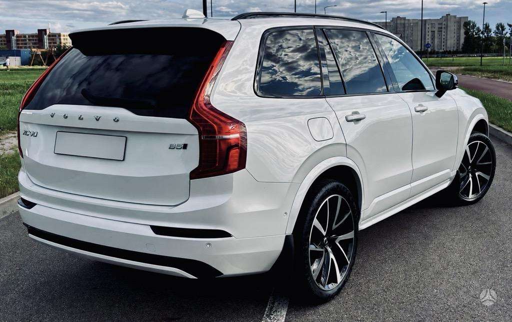 Volvo XC90 - 2