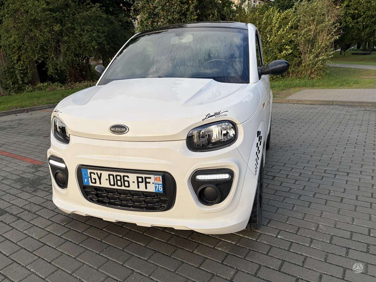 Microcar DUE, 0.5 l., hečbekas