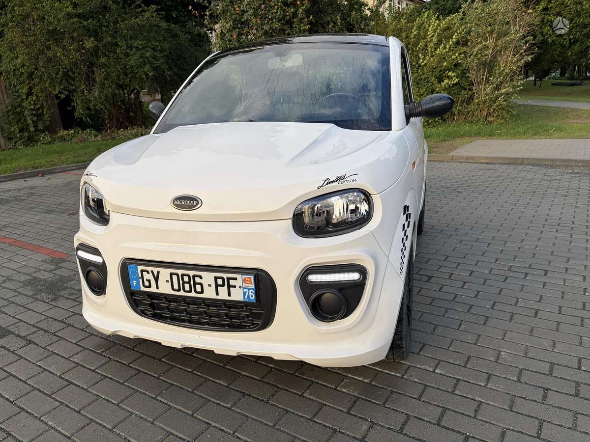 Microcar DUE, 0.5 l., Хэтчбек