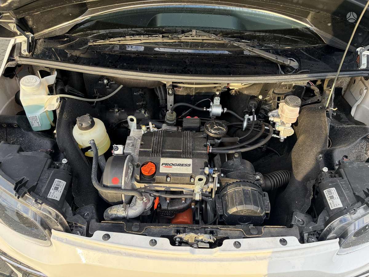 Microcar DUE, 0.5 l., hečbekas