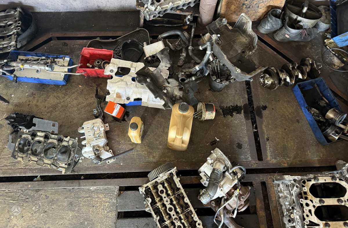 Kia Sorento, D4HE, engine parts