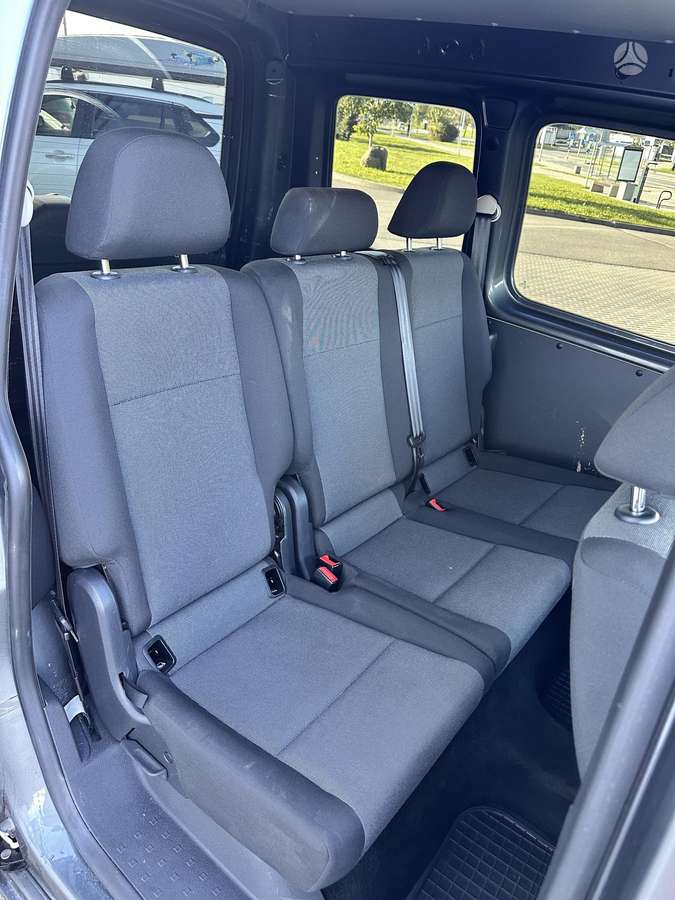 Volkswagen Caddy - 11