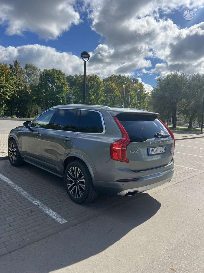 Volvo XC90 - 4