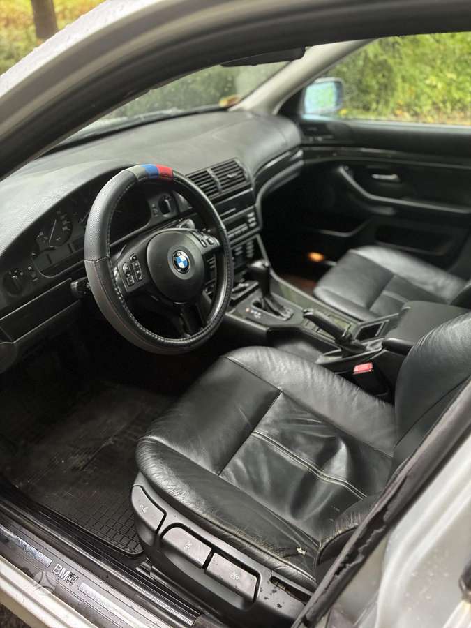 BMW 530, 2.9 l., Универсал