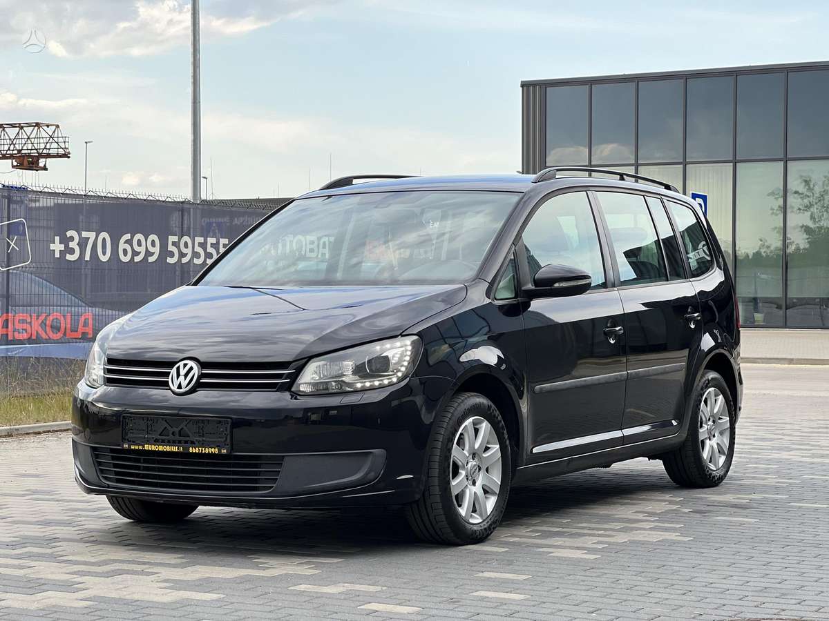 Volkswagen Touran - 2
