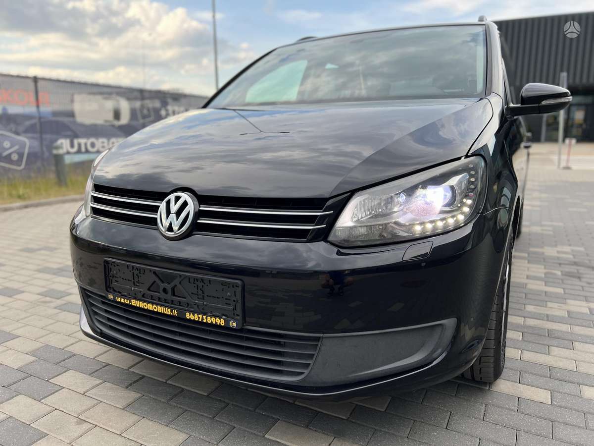 Volkswagen Touran - 9