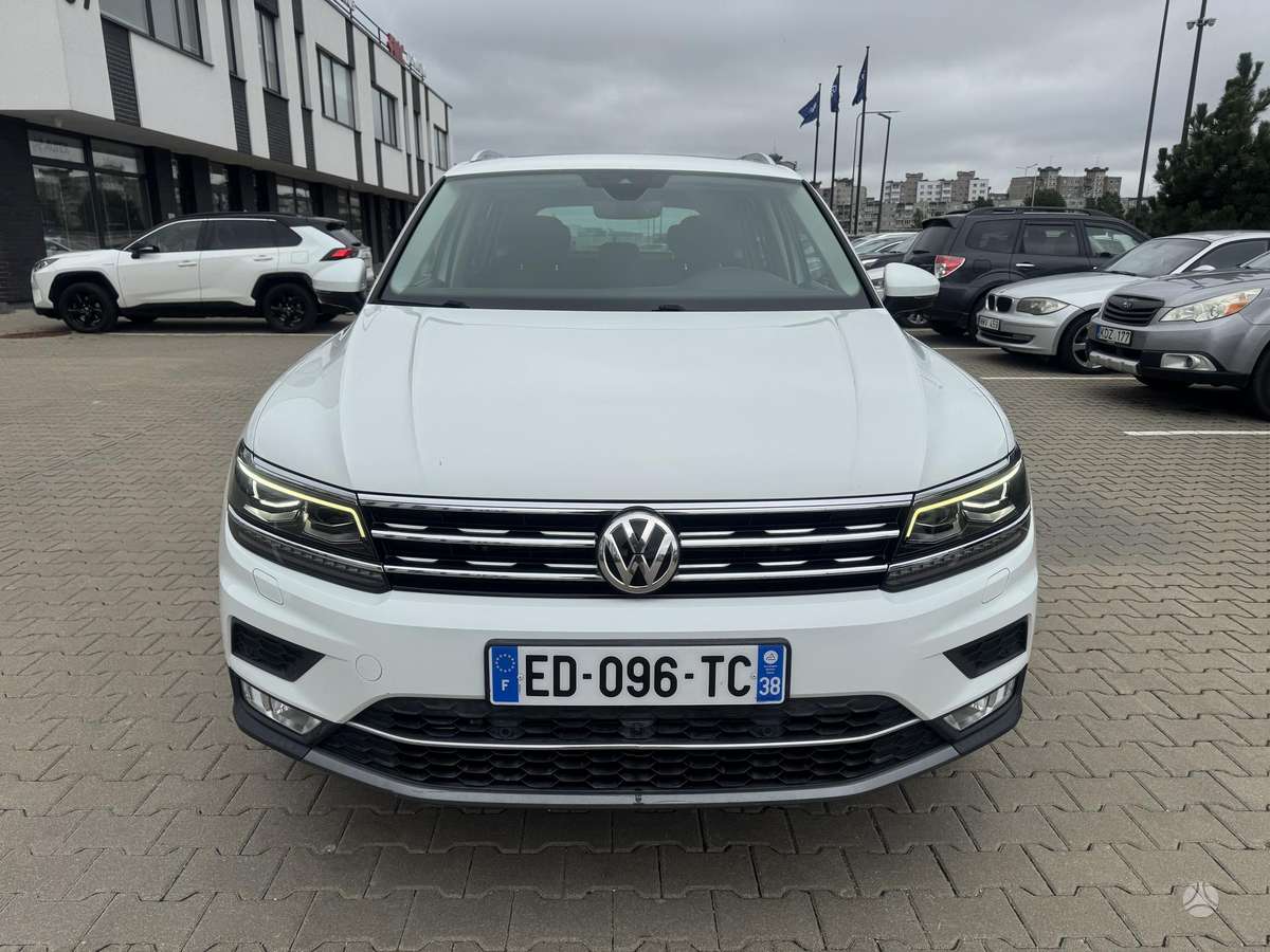 Volkswagen Tiguan - 5