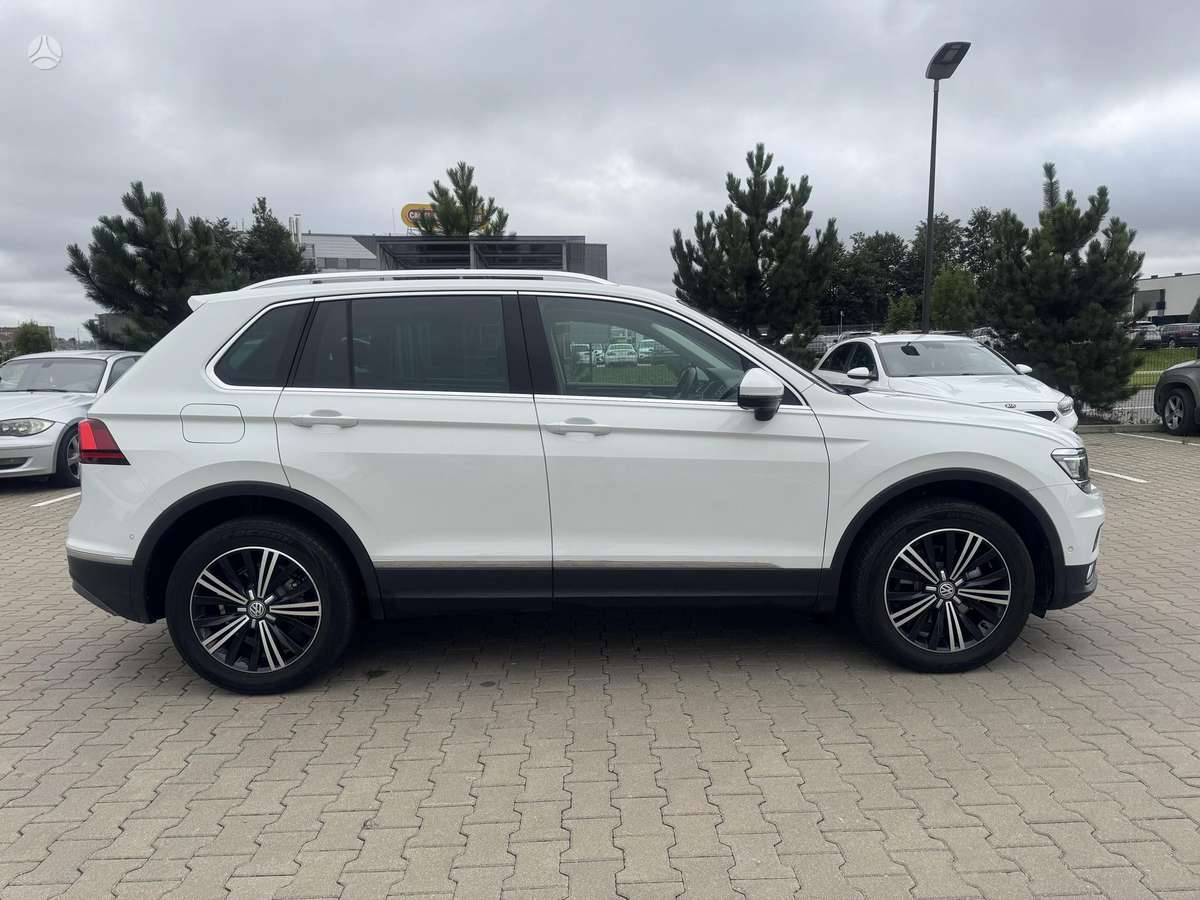 Volkswagen Tiguan - 8