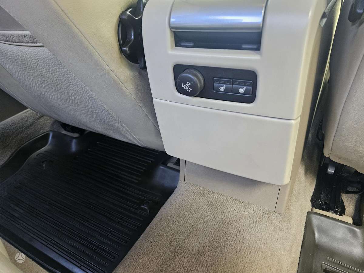 Volvo S80, 2.4 l., Седан