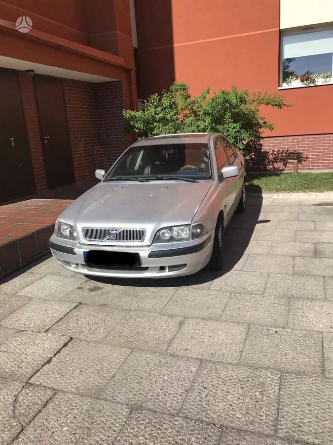 Volvo S40 - 2