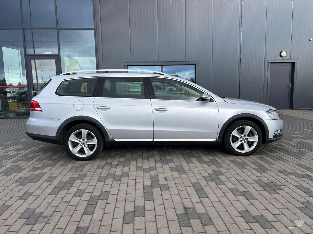 Volkswagen Passat Alltrack - 4
