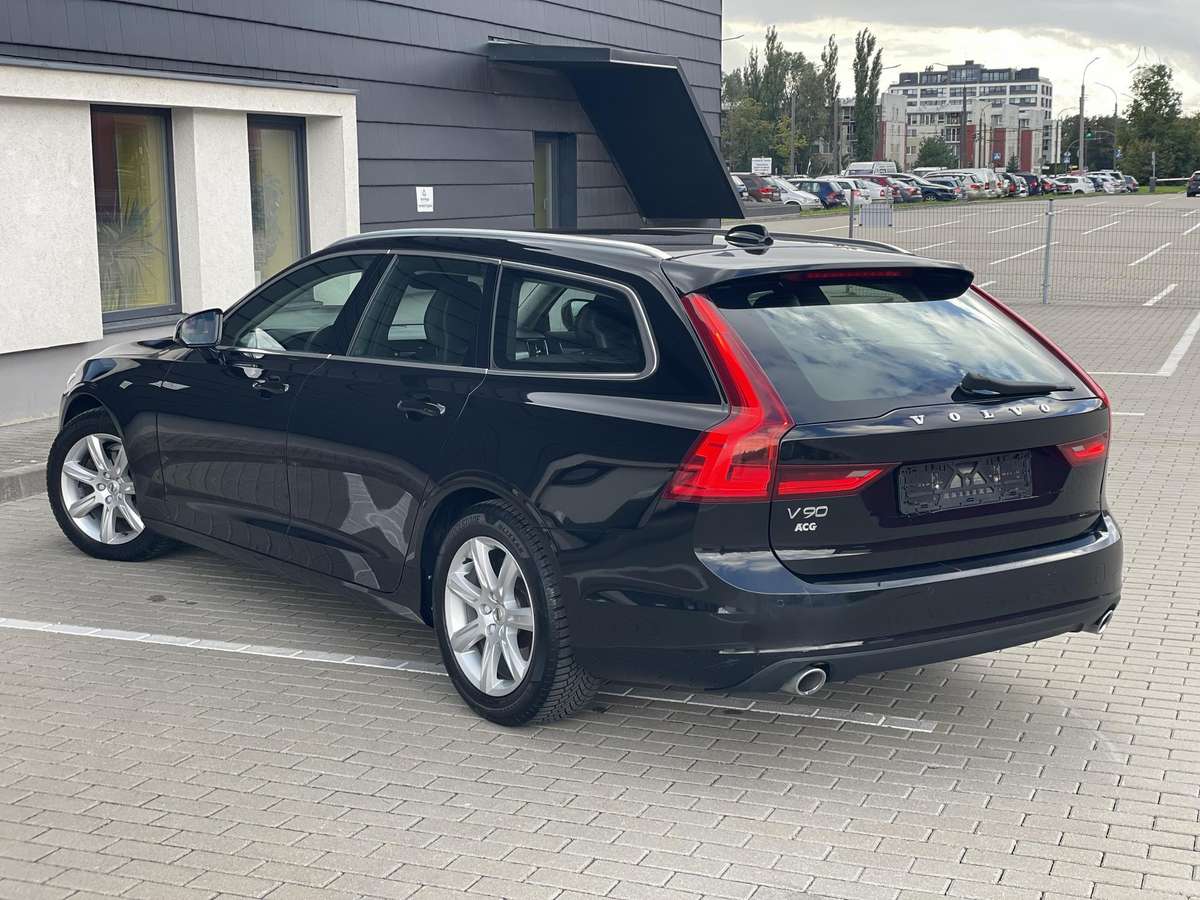Volvo V90 - 3