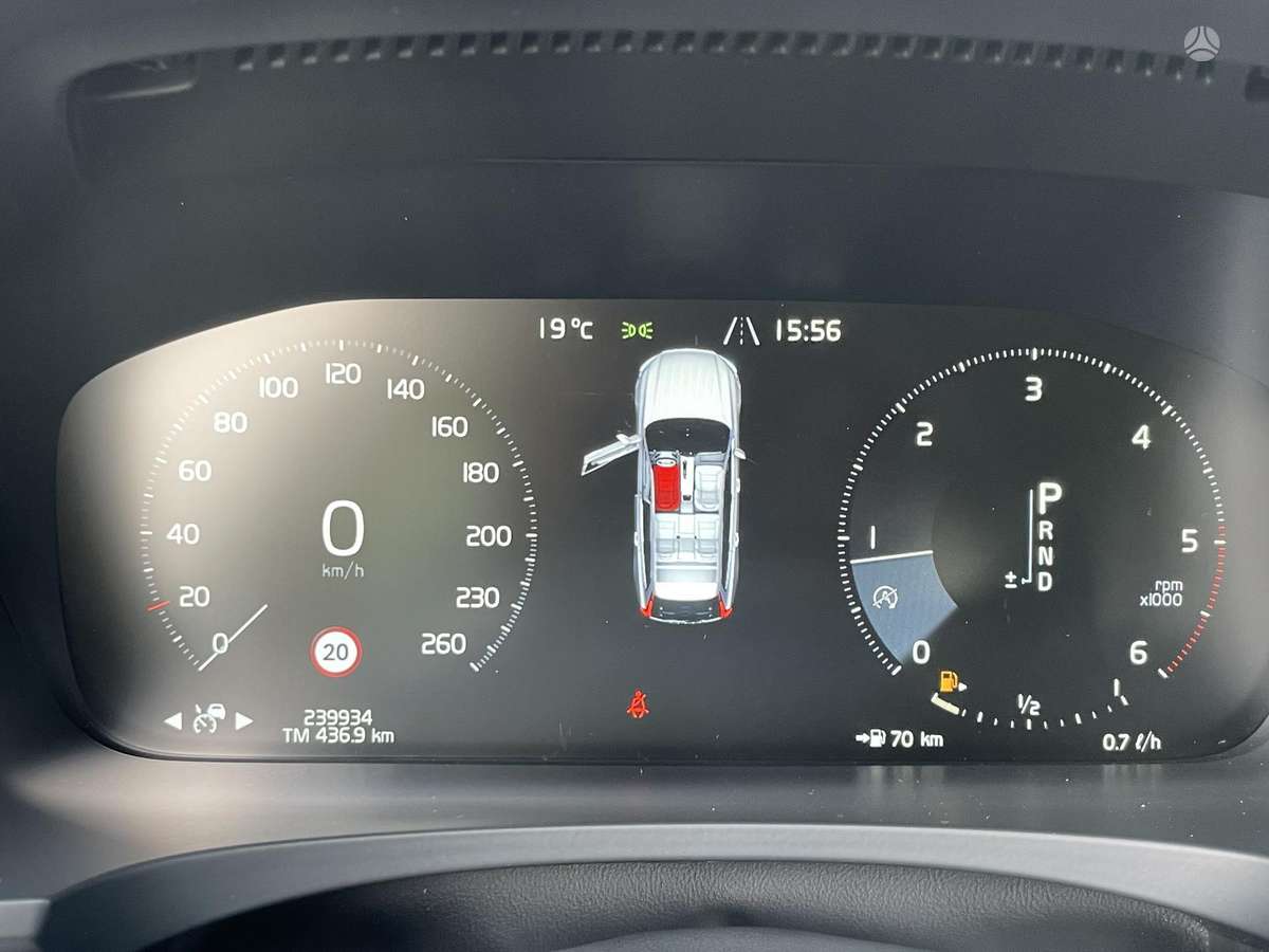 Volvo V90 - 10