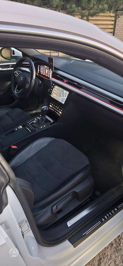 Volkswagen Arteon - 11