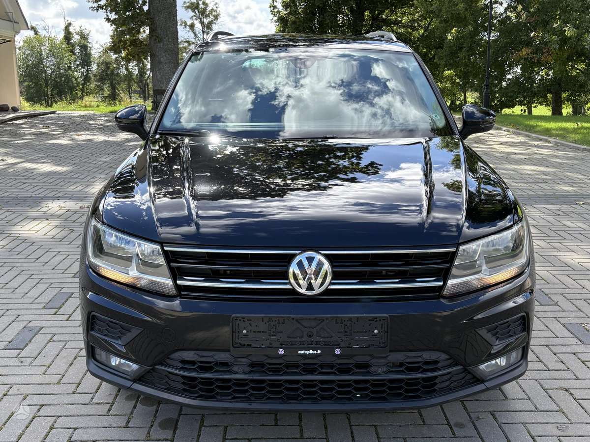Volkswagen Tiguan - 4