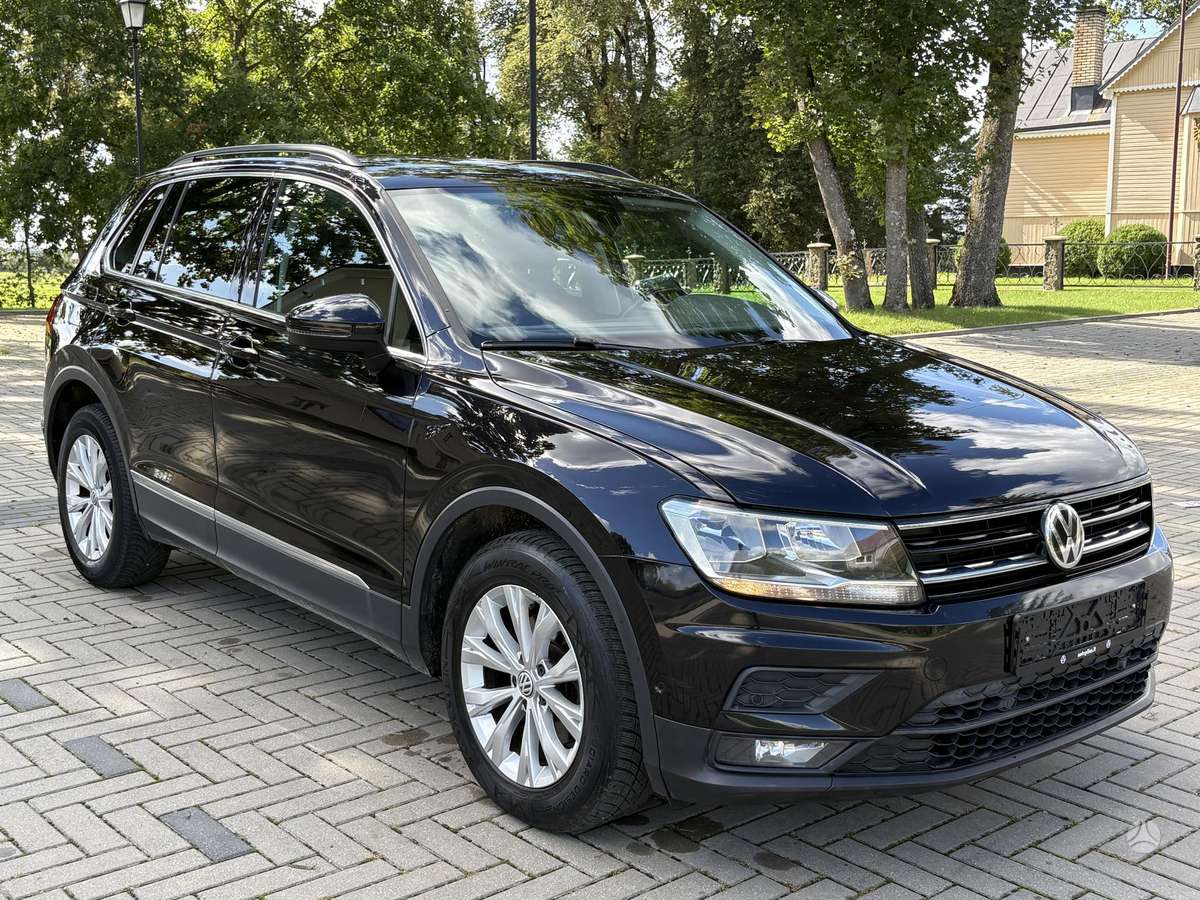Volkswagen Tiguan - 2