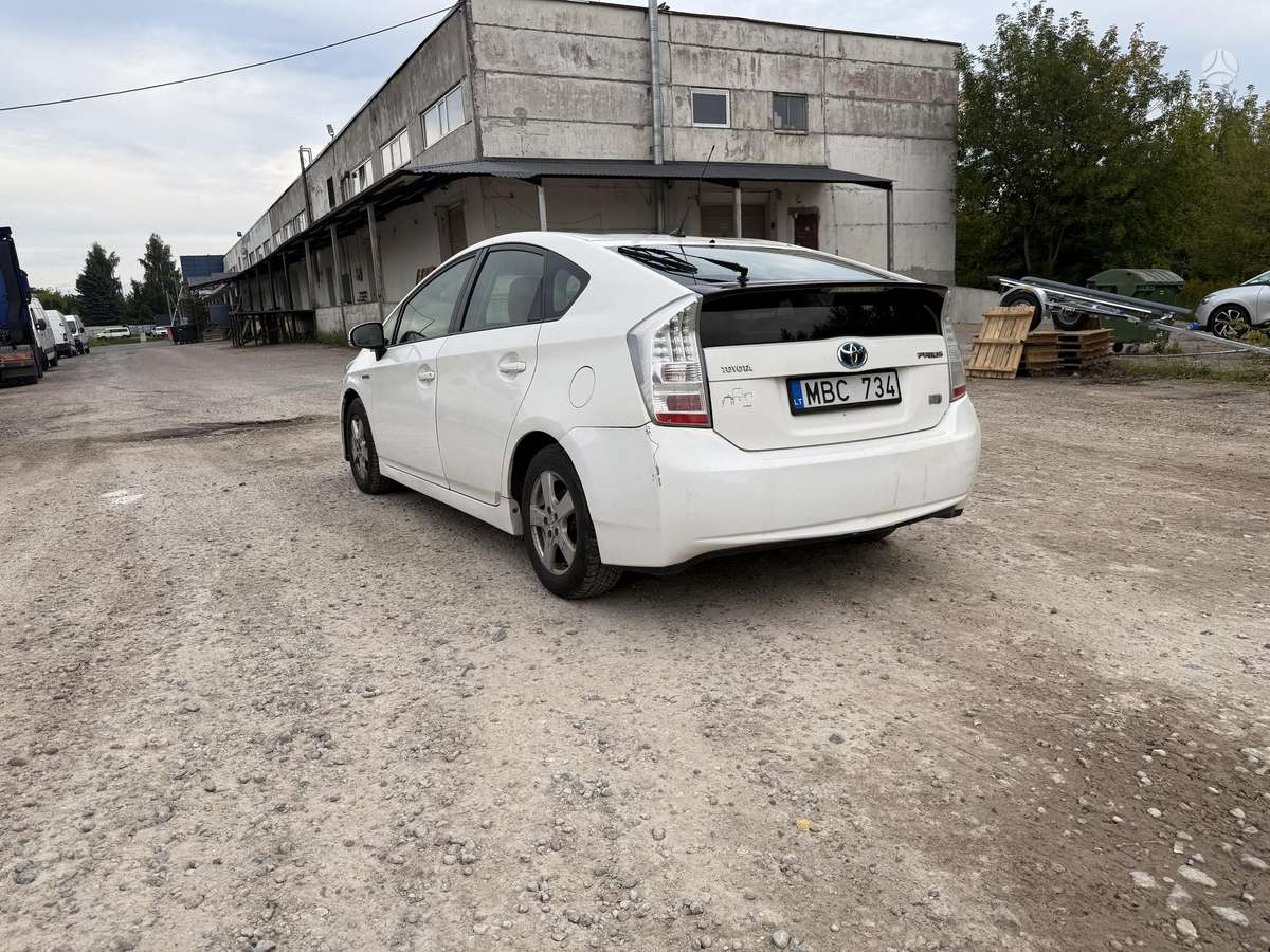 Toyota Prius - 7