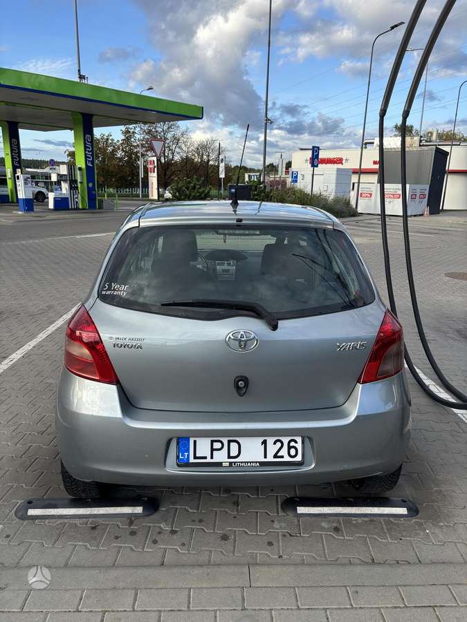Toyota Yaris - 3