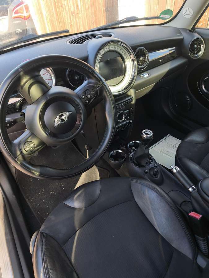Mini Cooper, 1.6 l., hečbekas