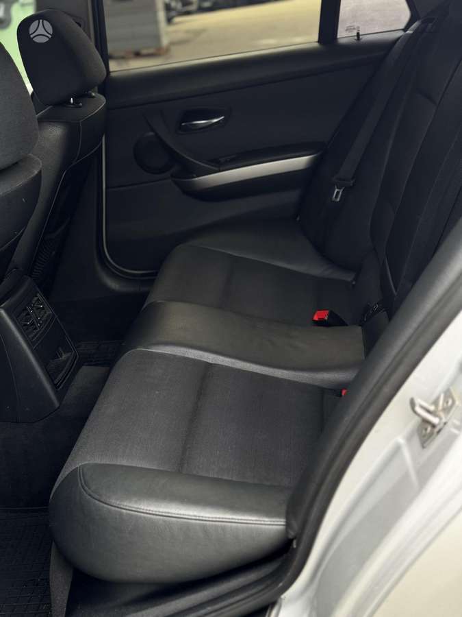 BMW 320, 2.0 l., universalas