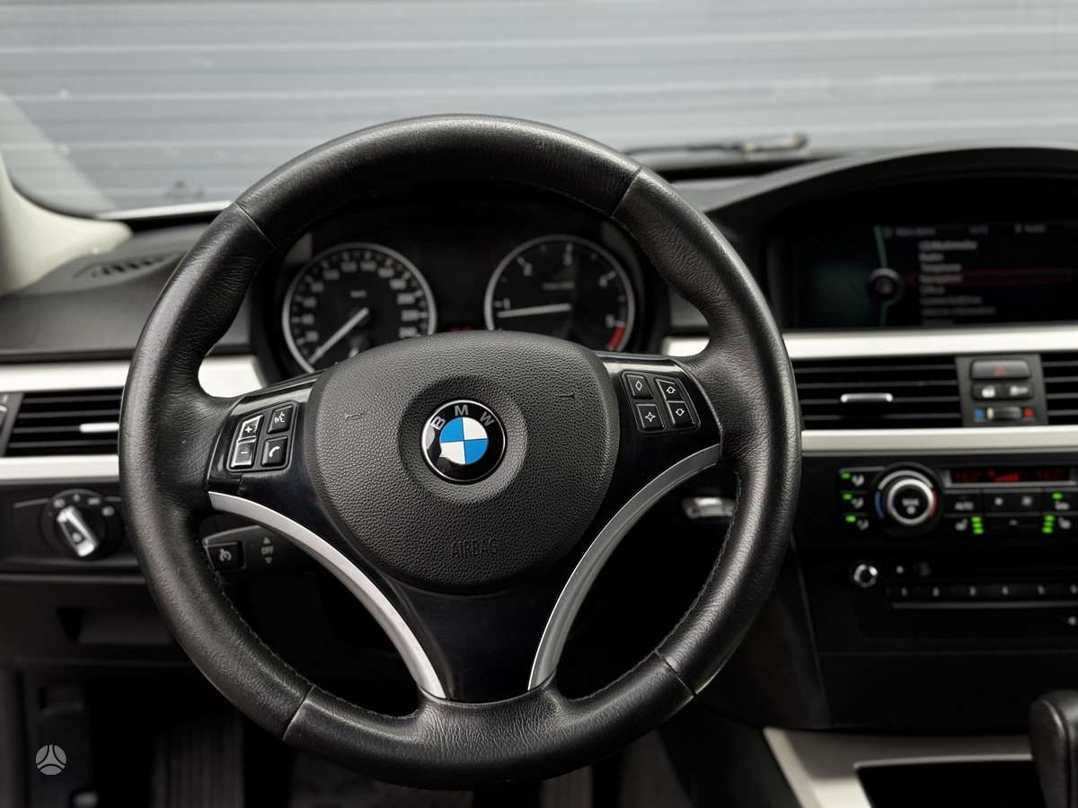 BMW 320, 2.0 l., universalas