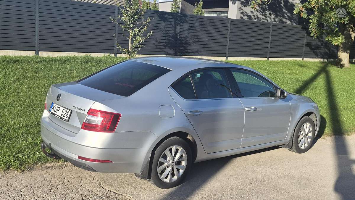Škoda Octavia - 4