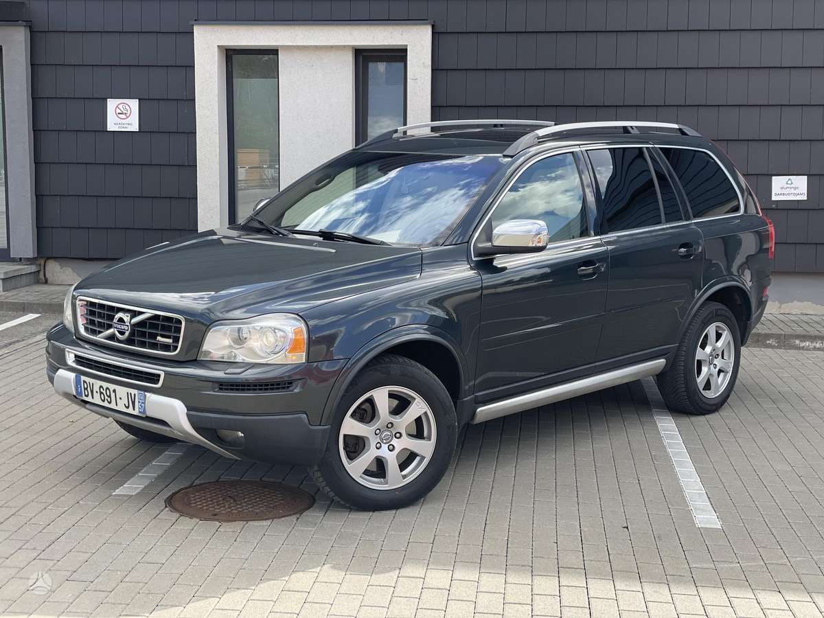 Volvo XC90 - 2