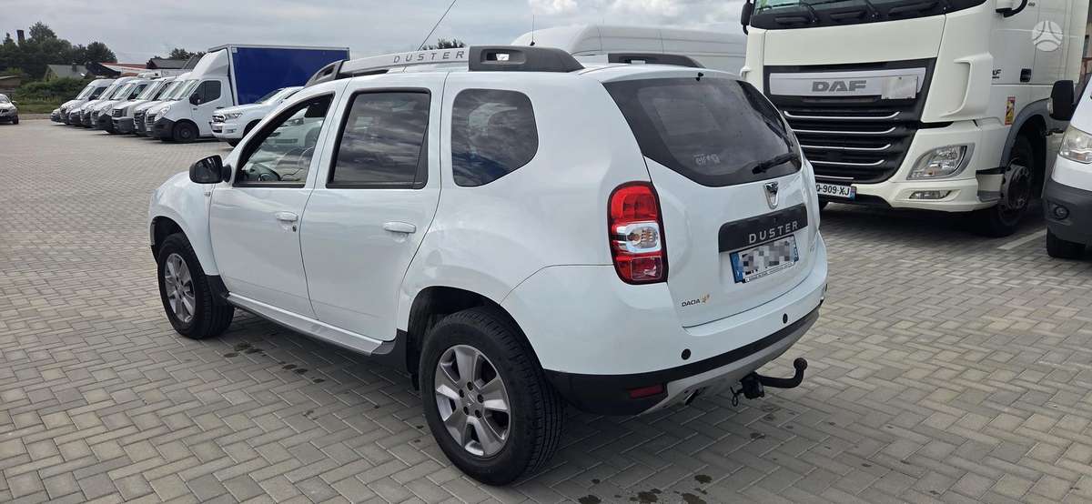 Dacia Duster, 1.2 l., Внедорожник / Кроссовер
