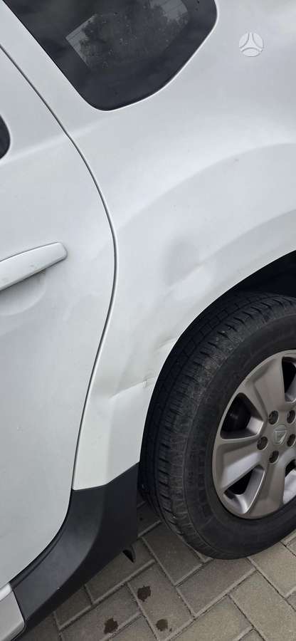 Dacia Duster, 1.2 l., Внедорожник / Кроссовер