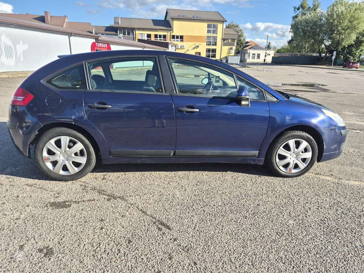 Citroen C4, 1.6 l., Хэтчбек