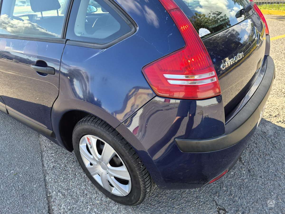 Citroen C4, 1.6 l., Хэтчбек