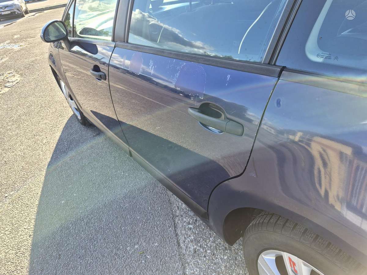 Citroen C4, 1.6 l., Хэтчбек