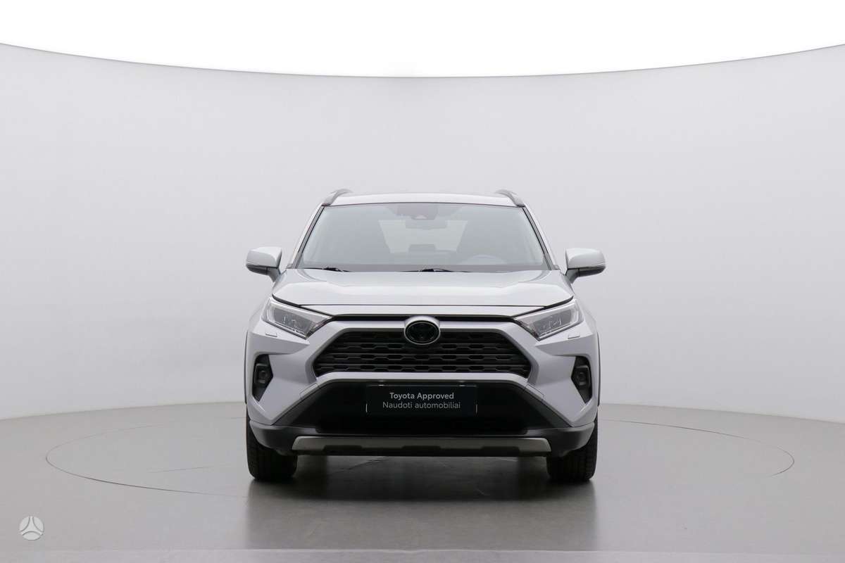 Toyota RAV4 - 6