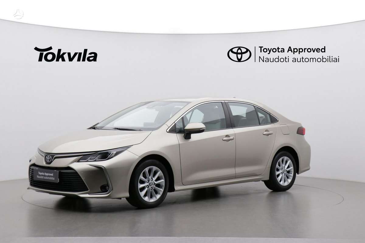 Toyota Corolla - 1