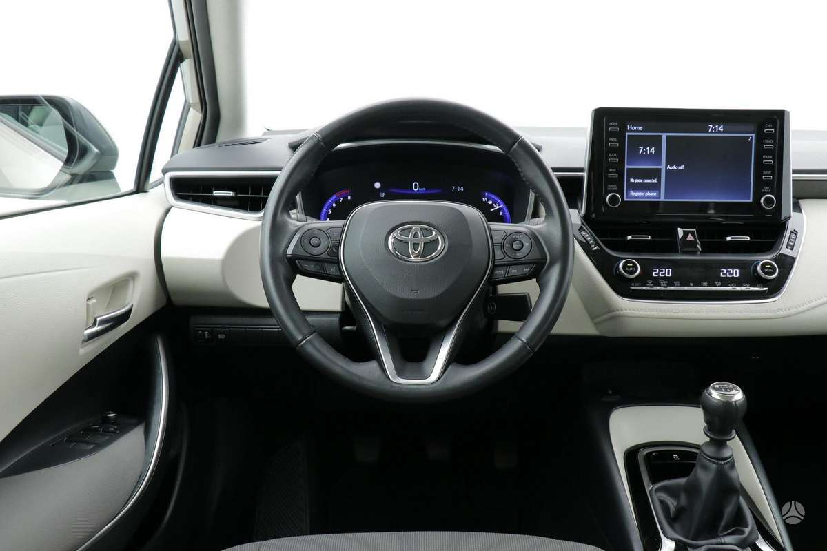 Toyota Corolla - 8