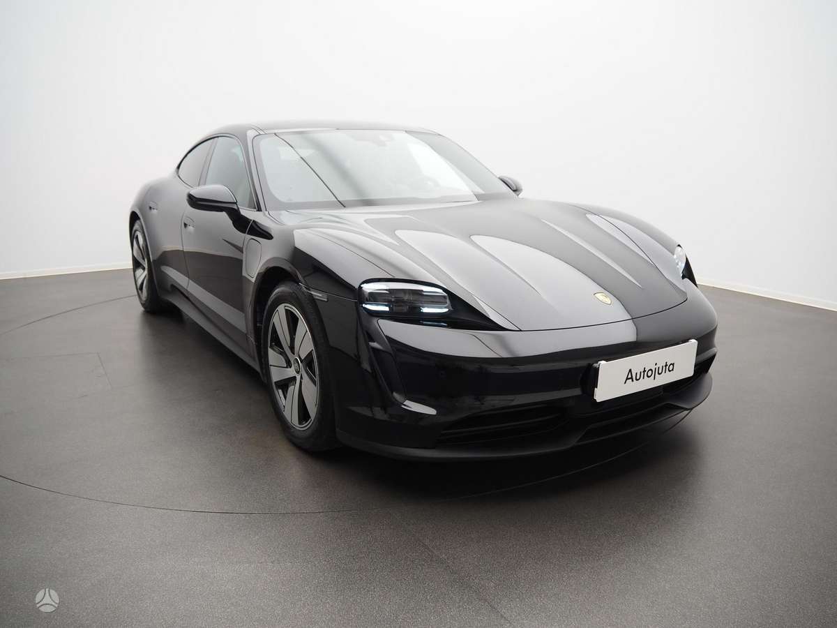Porsche Taycan - 3