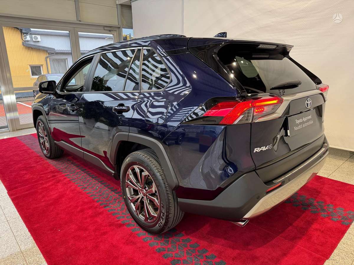 Toyota RAV4 - 4