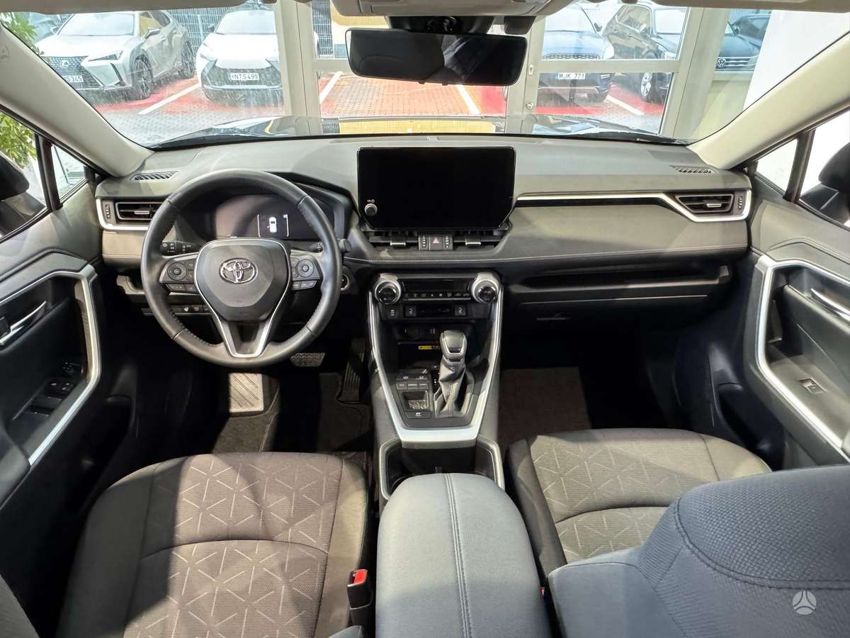 Toyota RAV4 - 9