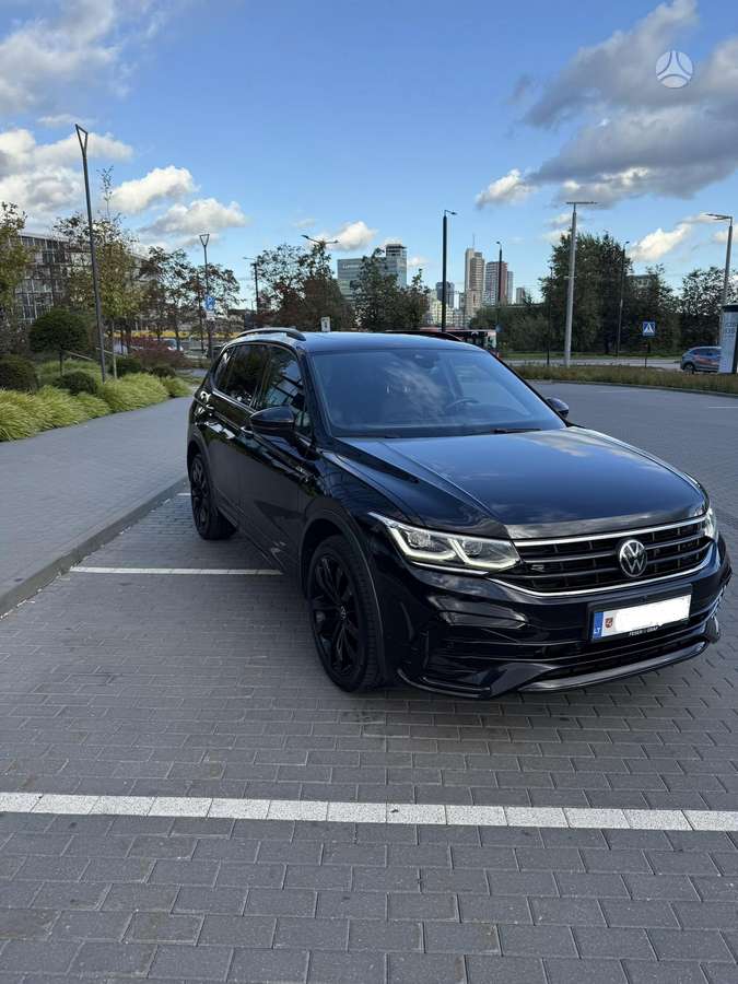 Volkswagen Tiguan Allspace - 1