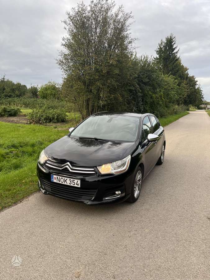 Citroen C4, 1.6 l., Хэтчбек