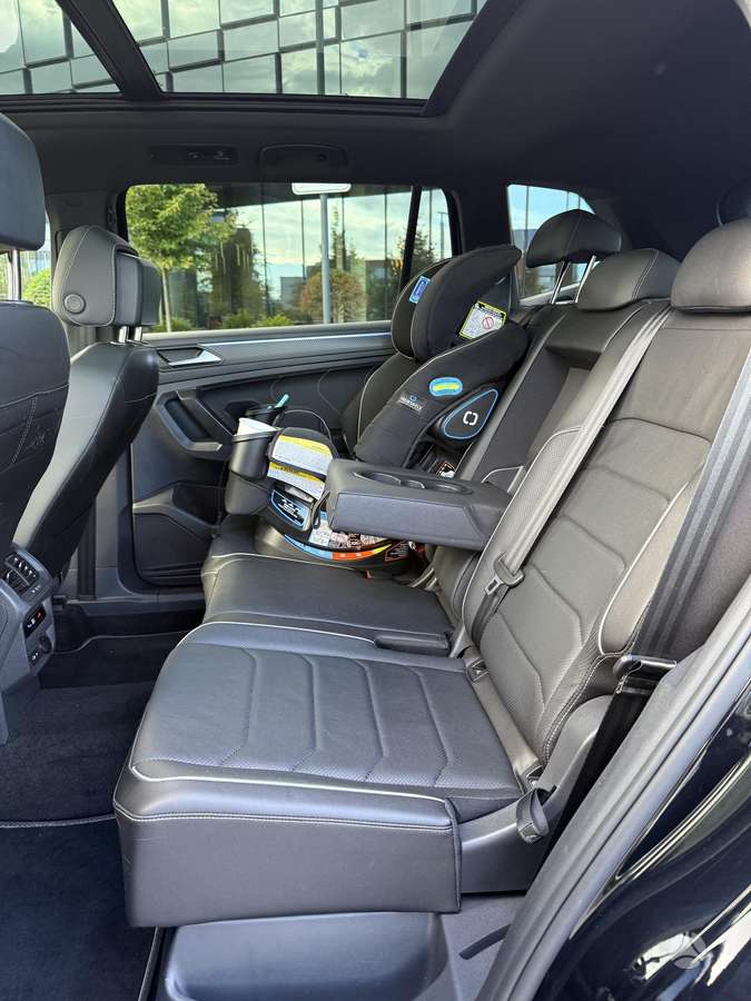 Volkswagen Tiguan Allspace - 8