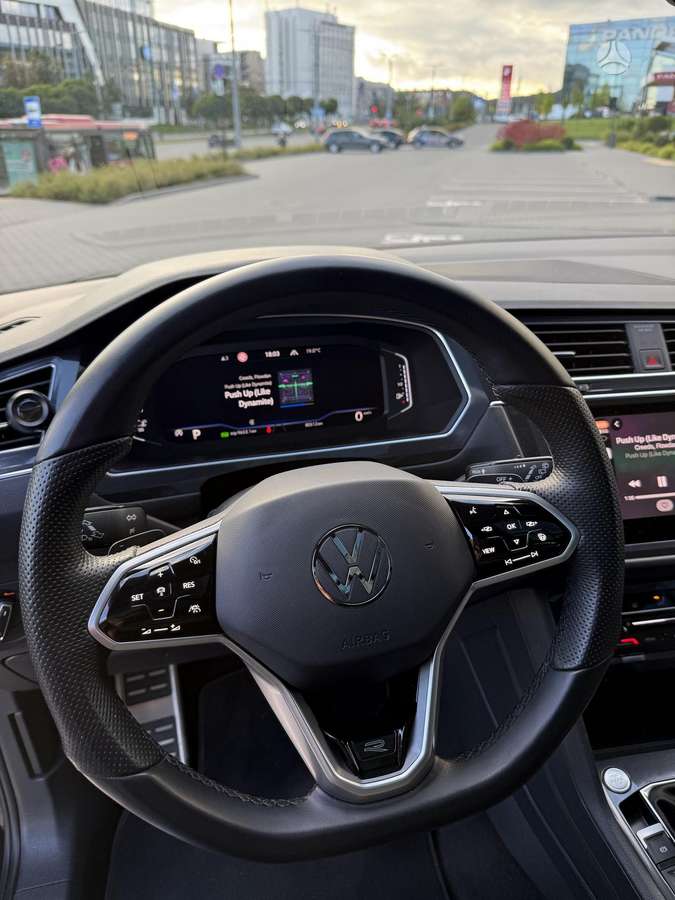 Volkswagen Tiguan Allspace - 10