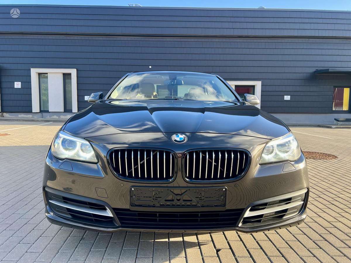 BMW 520, 2.0 l., Седан